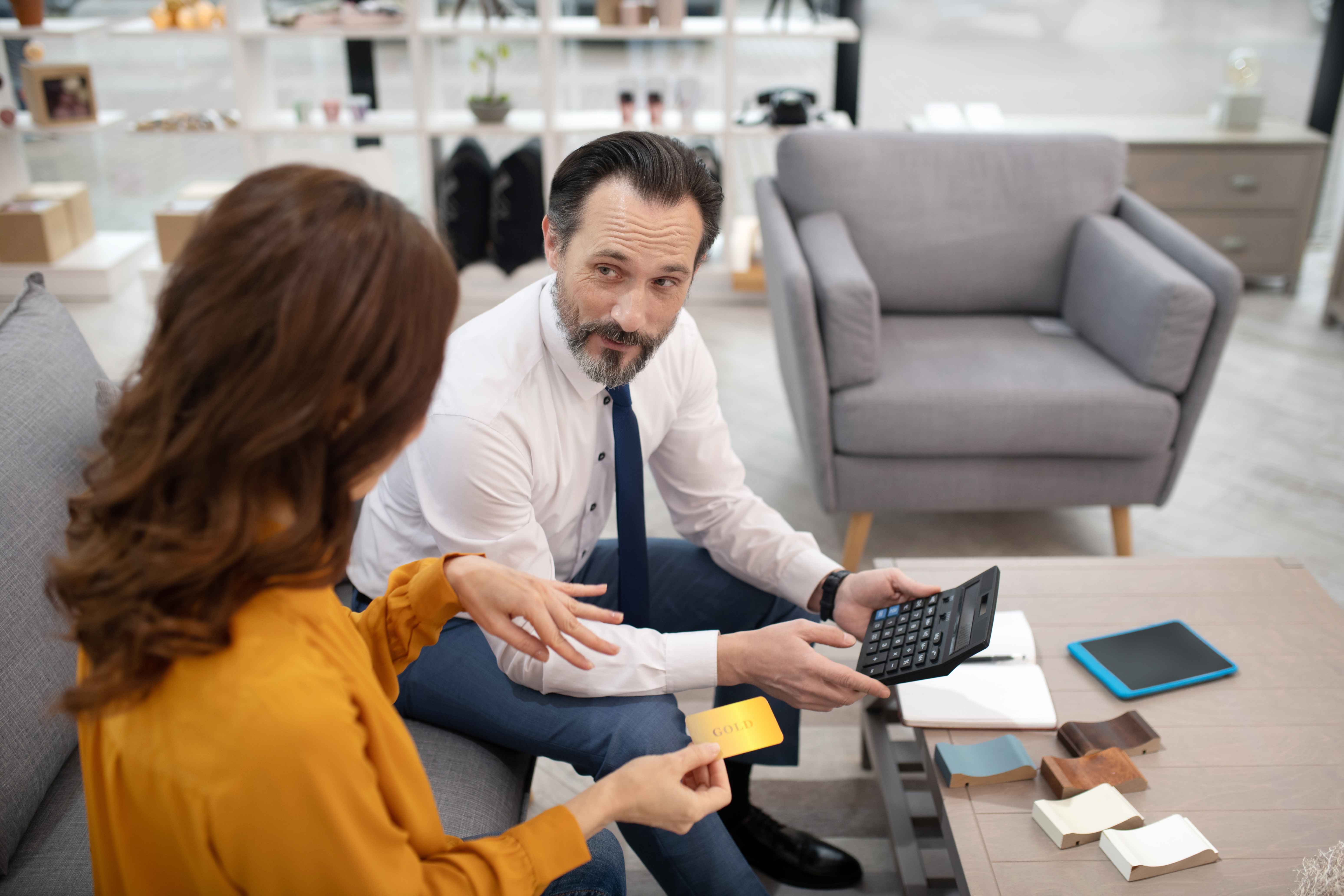 Can I Give My Employee a Gift Card Without Being Taxed?